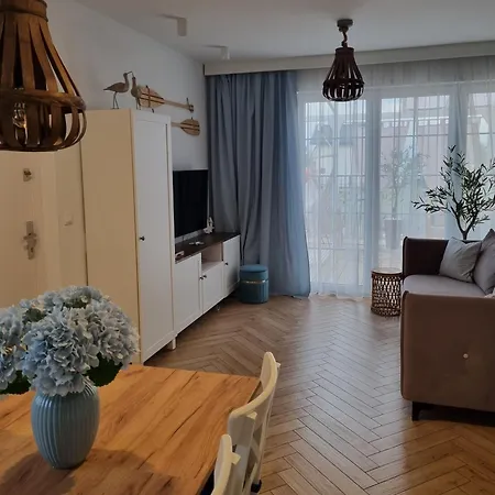 Semesterbostad Navis - Z Morskim Klimatem, Na Wylacznosc, Romantyczny Pobyt, Grill, Ognisko